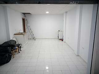 Local Comercial en Calle de ferran i d. Local en calle peatonal. . Local Comercial en Calle de ferran i d. Local en calle peatonal. .